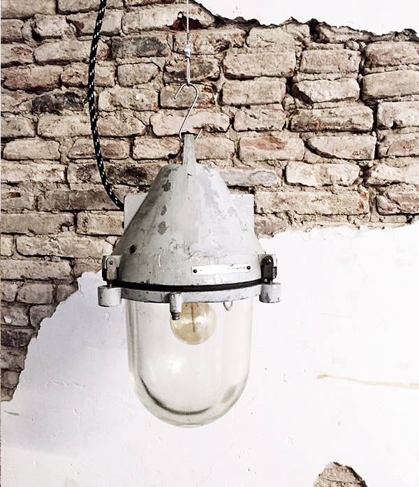 lamp Pand 83